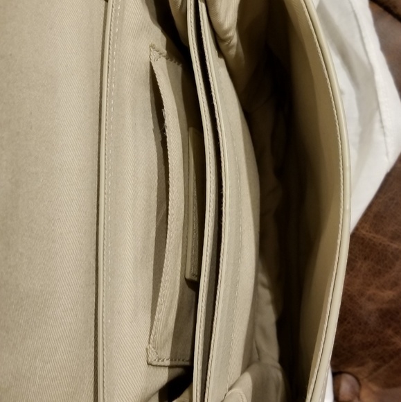 See By Chloe Light Beige Hana Studded Handbag - Picture 3 of 8